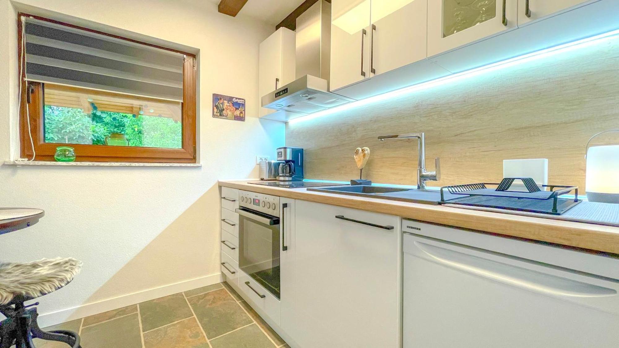 Apartamento Vilux With Indoor Private Parking Braşov Exterior foto